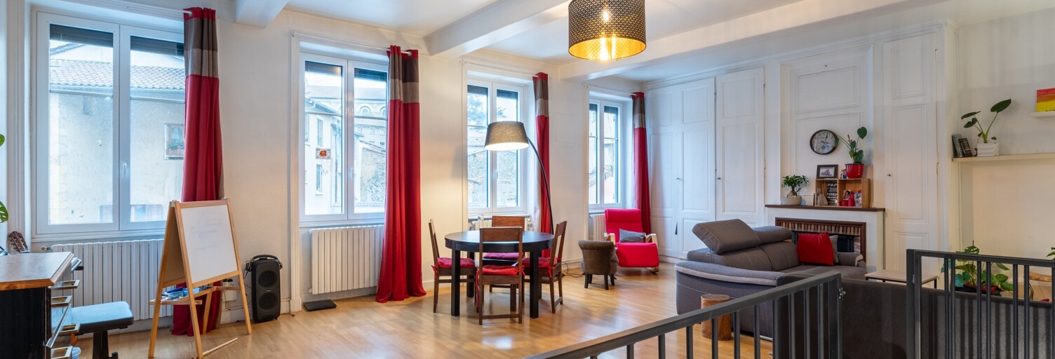 Appartement 6 Pièces 162 m² à vendre à Sain-Bel (69210)