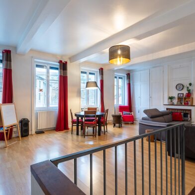 Appartement 6 pièces 215000 €