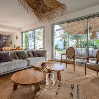 Maison 9 pièces 1165000 €