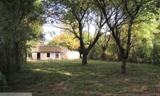 Terrain  1895 m² à vendre à Pont-de-Vaux (01190)