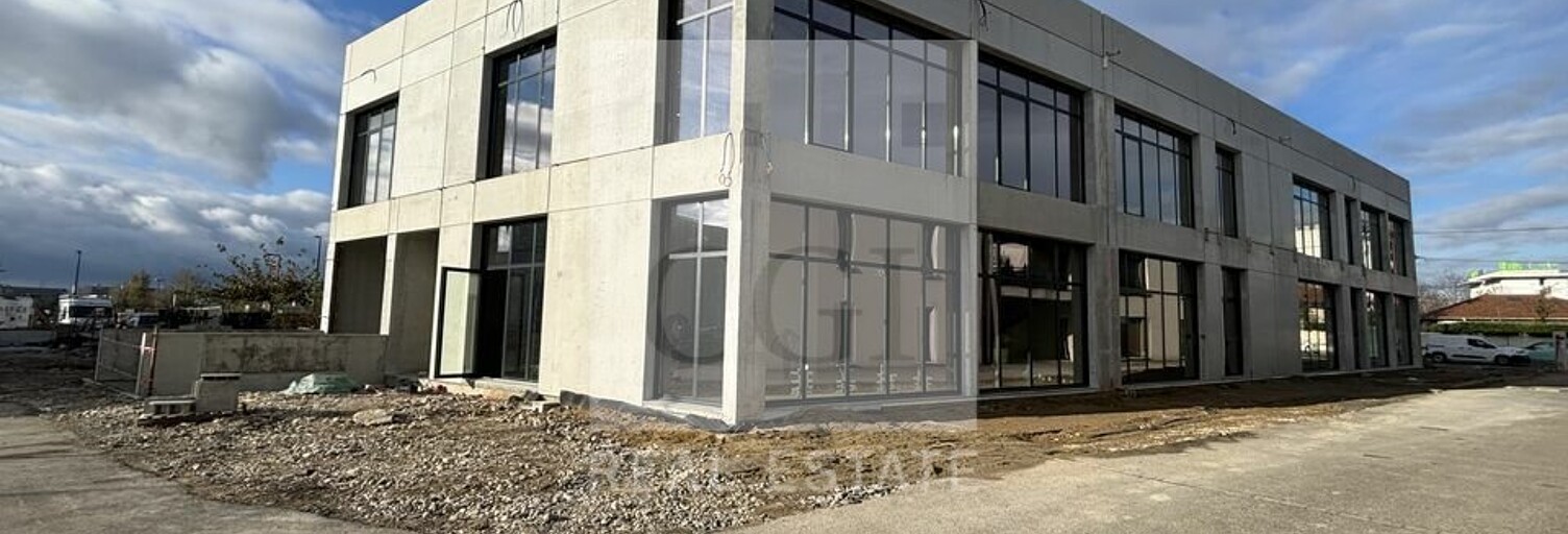 Commerce  500 m² à louer à Meyzieu (69330)