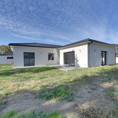 Maison 4 pièces 328000 €