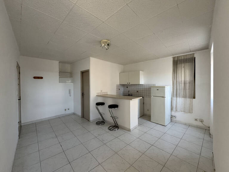 Joli appartement T2 lumineux en plein coeur du village — photo 1