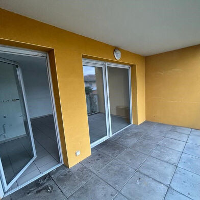 Appartement 3 pièces 714 €
