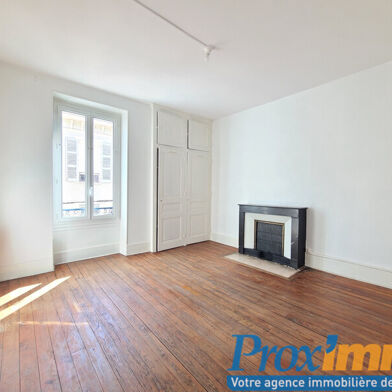 Appartement 3 pièces 730 €