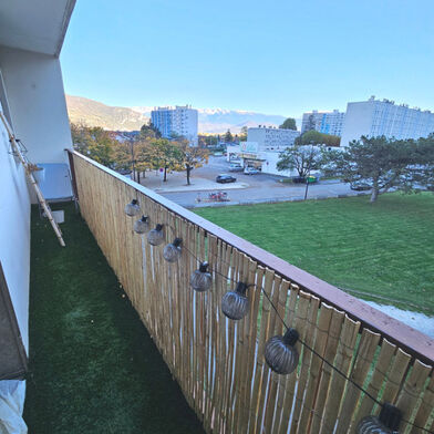 Appartement 3 pièces 850 €