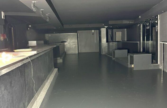 Vente Surface diverse 200 m&sup2; — photo 4