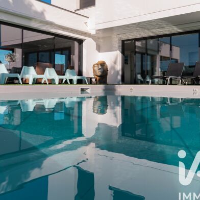 Maison 9 pièces 2300000 €