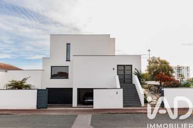 Maison 9 pièces 1995000 €