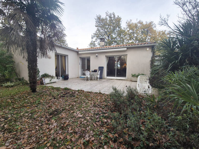 ROYAN — photo 1