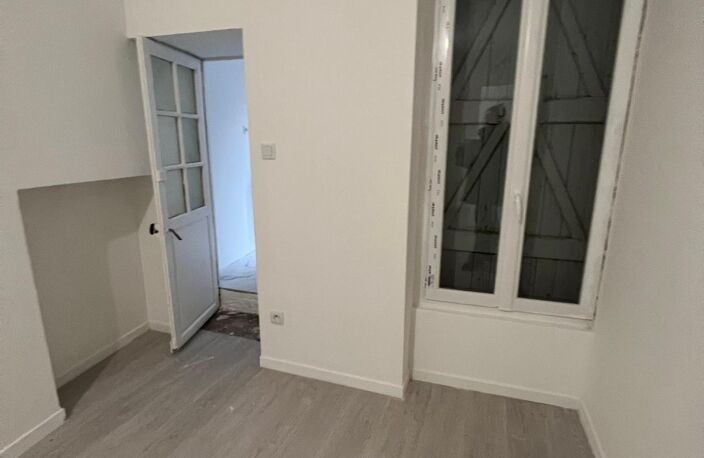 Vente Immeuble 200 m&sup2; — photo 3