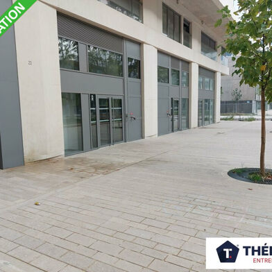 Commerce  631068 €