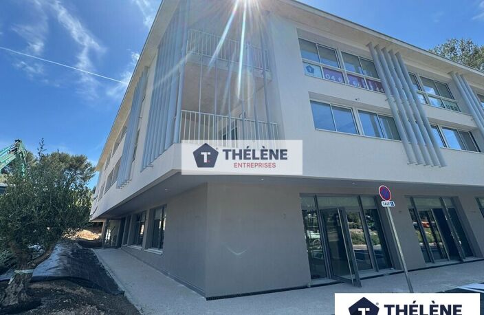 IMMEUBLE DE BUREAUX  à LOUER — photo 4