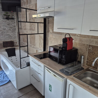 Appartement 1 pièces 650 €