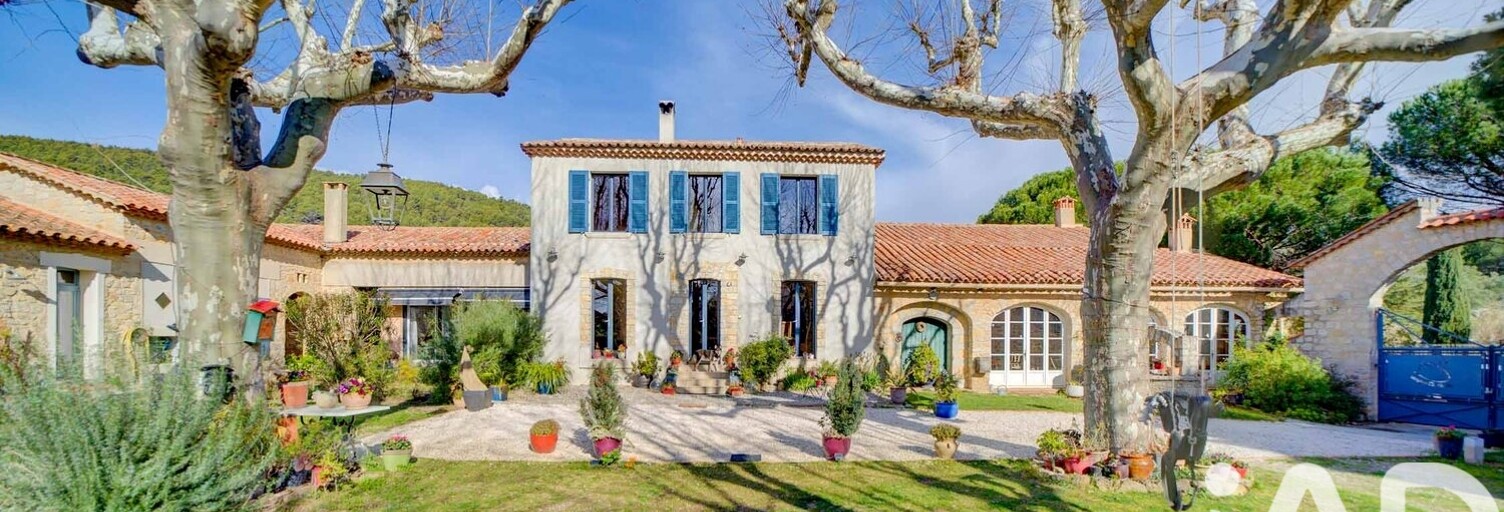 Maison 21 Pièces 660 m² à vendre à Solliès-Pont (83210)