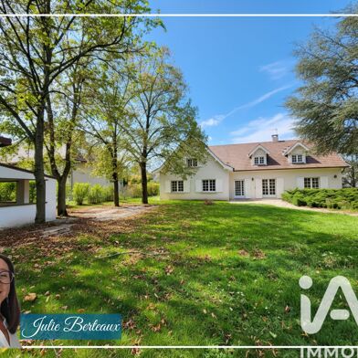 Maison 8 pièces 576000 €