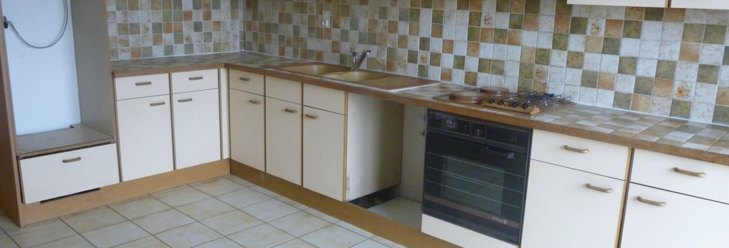 Appartement 5 Pièces 136 m² à louer à Luc-la-Primaube (12450)