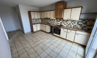 Appartement 5 Pièces 136 m² à louer à Luc-la-Primaube (12450)