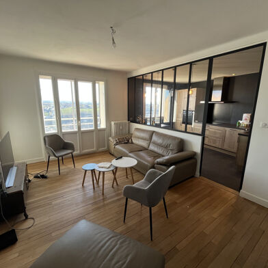 Appartement 3 pièces 800 €