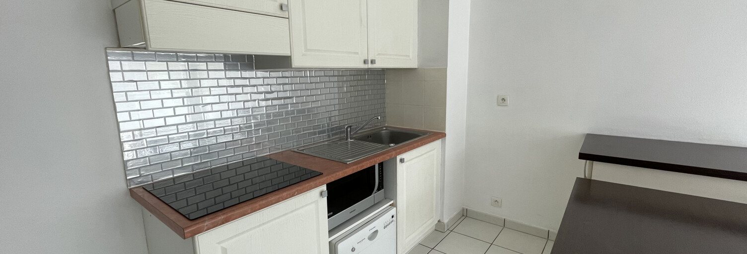 Appartement 2 Pièces 34 m² à louer à Luc-la-Primaube (12450)