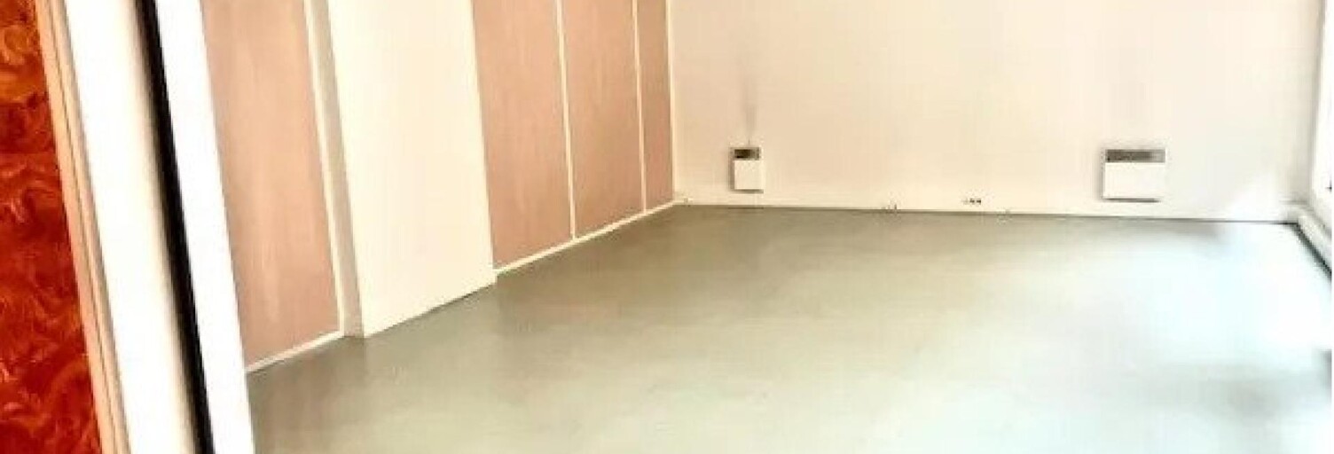 Bureau  365 m² à louer à Saint-Denis (93200)