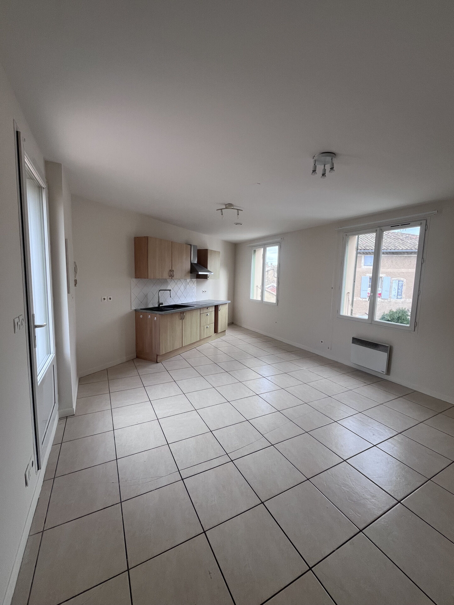 Appartement  T2 à louer Saint-Paul-Trois-Châteaux 26130