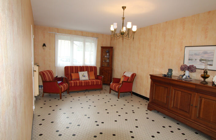 Maison familiale 101 m2   Tours Nord, secteur du Maine Type — photo 3