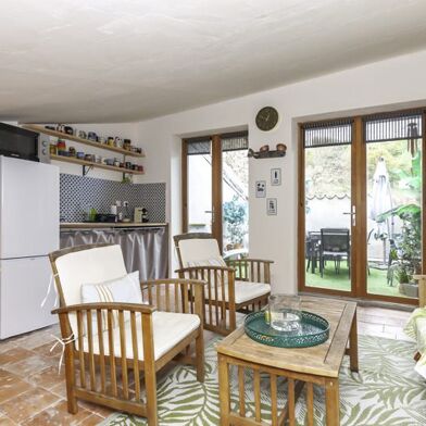Maison 5 pièces 252000 €