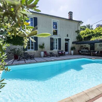 Maison 10 pièces 695000 €