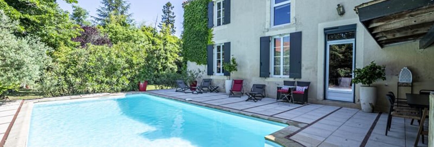 Maison 10 Pièces 346 m² à vendre à Cérons (33720)