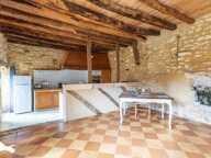 Maison en pierre de 3 pièces principales — photo 4