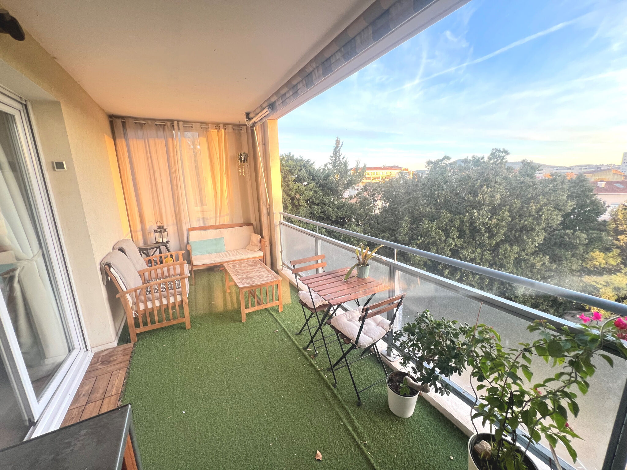 Appartement  T4 à vendre Garde (La) 83130