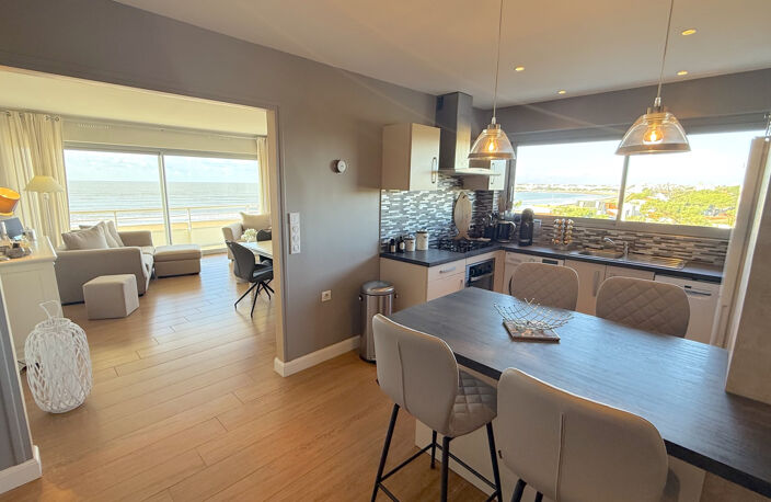 ROYAN PARC - VUE MER - APPARTEMENT 3 PCS -  PARKING - AU PRI — photo 3