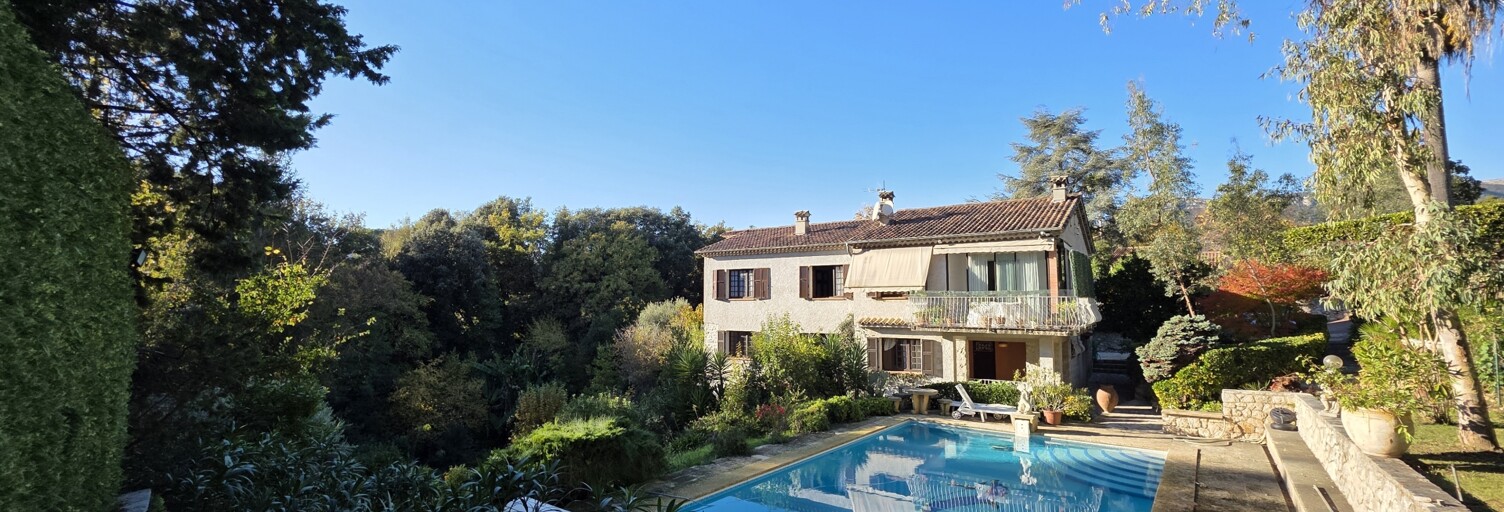 Maison 9 Pièces 330 m² à vendre à Vence (06140)