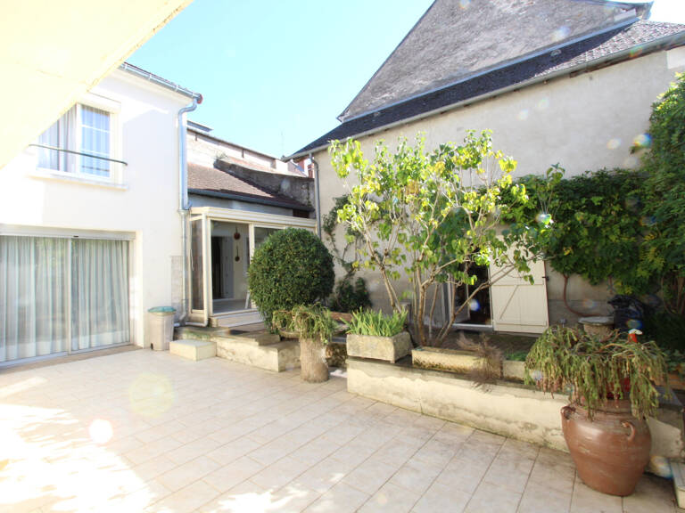 Elégante Maison T7 de 200m2 au coeur de La Charité-sur-Loire — photo 1