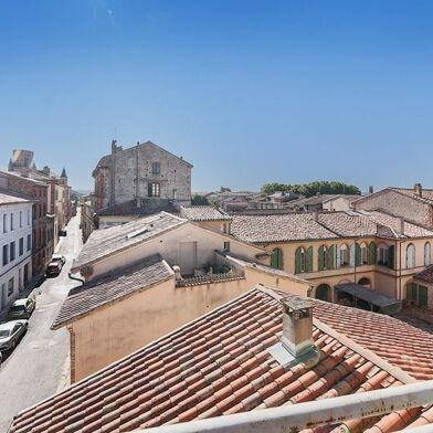 Appartement 4 pièces 200000 €