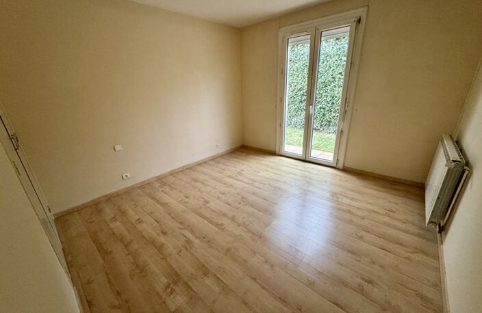 Vente maison 4 pièces 81 m² Aureilhan (65800) — photo 3