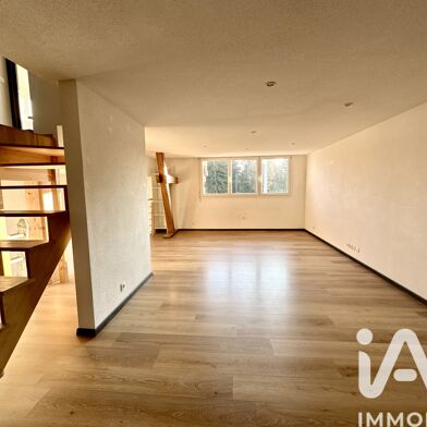 Appartement 3 pièces 900 €