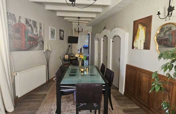 Vente Maison/villa 11 pièces — photo 2