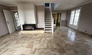 Maison 10 Pièces 278 m² à vendre à La Souterraine (23300)