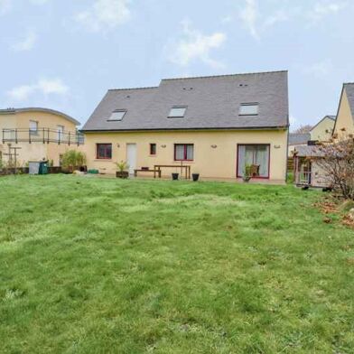 Maison 5 pièces 369600 €