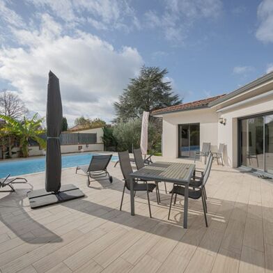 Maison 4 pièces 478400 €