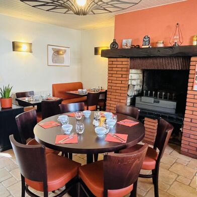 Commerce  272000 €