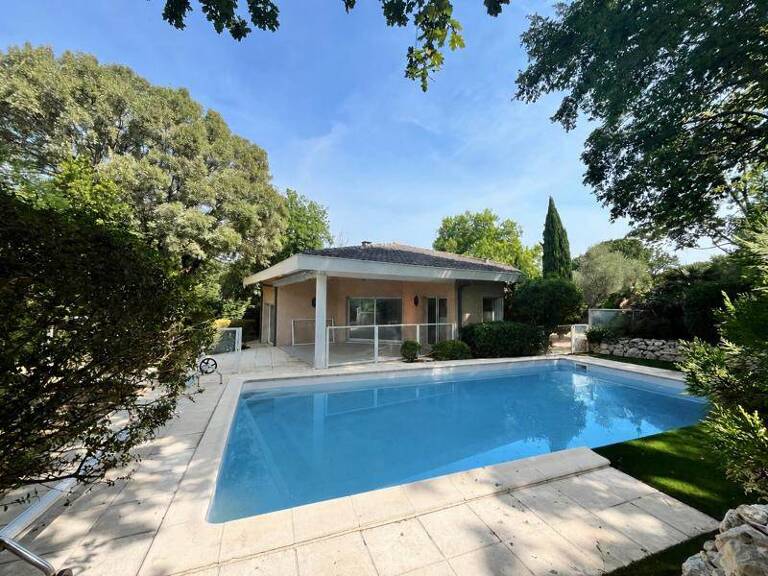 Contemporaine de 6 pièces principales — photo 1