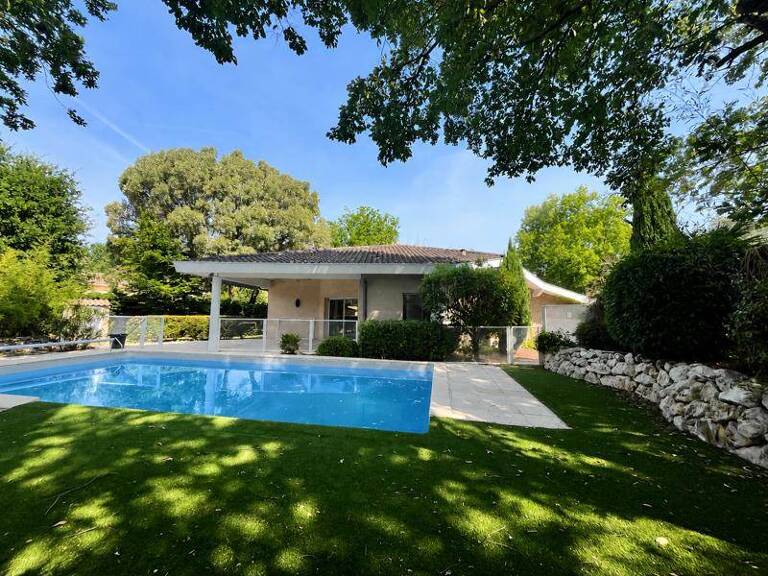 Contemporaine de 6 pièces principales — photo 1
