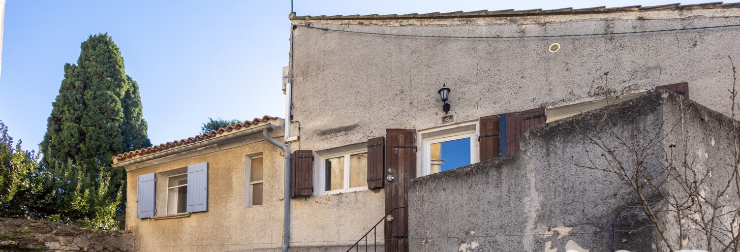 Immeuble  92 m² à vendre à Fontvieille (13990)