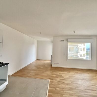 Appartement 3 pièces 1140 €