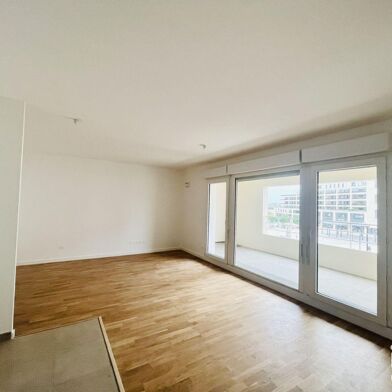 Appartement 4 pièces 1425 €