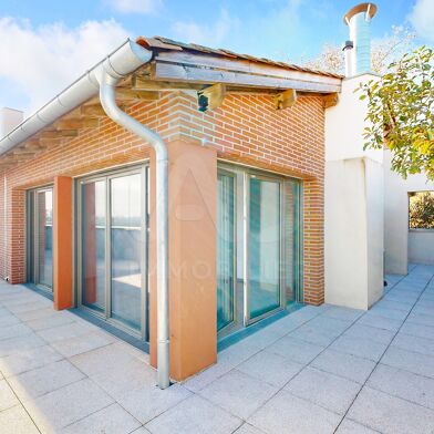 Appartement 5 pièces 424000 €