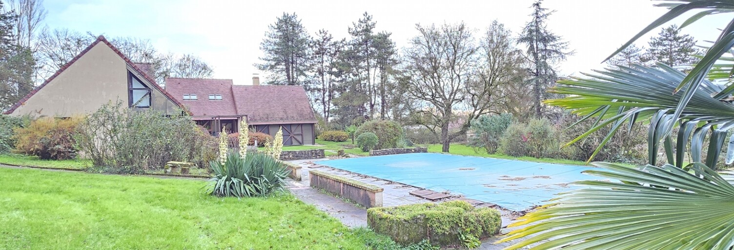 Maison 8 Pièces 233 m² à vendre à Bressolles (03000)